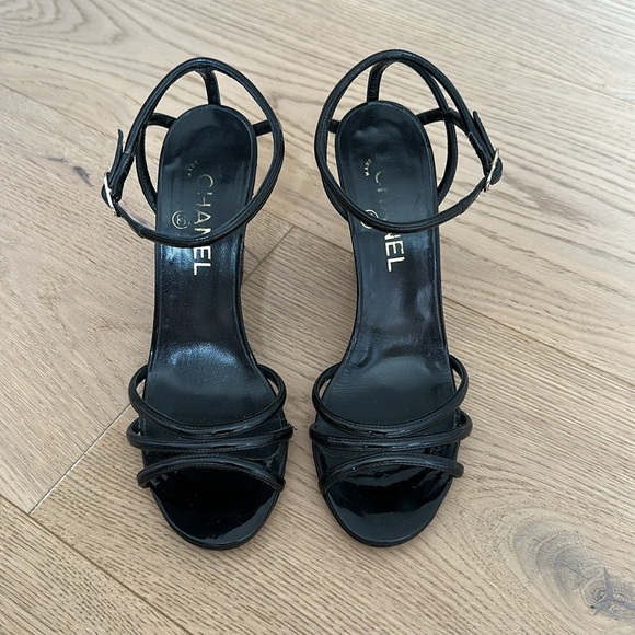 Chanel Patent Leather Peep Toe Wedge Sandals size 38.5 with Dust Bag - Picture 5 of 12